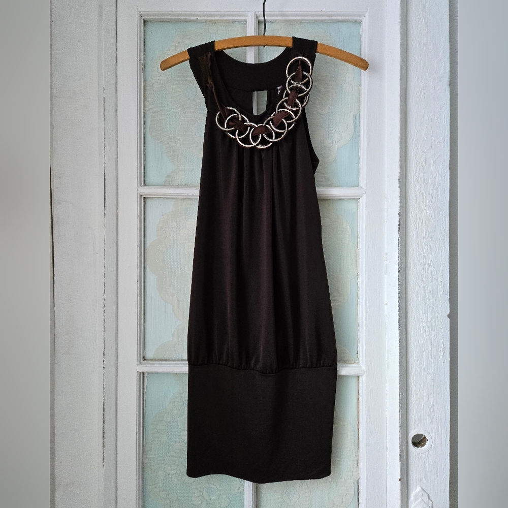 Shelly Brown Bubble Hem Cocktail Dress S/Chico
